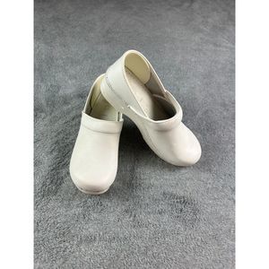 Dansko Women's Professional Nurse Leather Clogs White Size 41W (10.5-11 Wide)